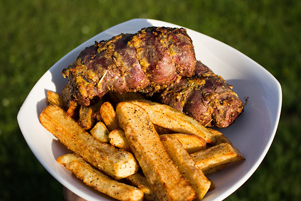 Mini-rosbifs d’oie au jus et à la moutarde